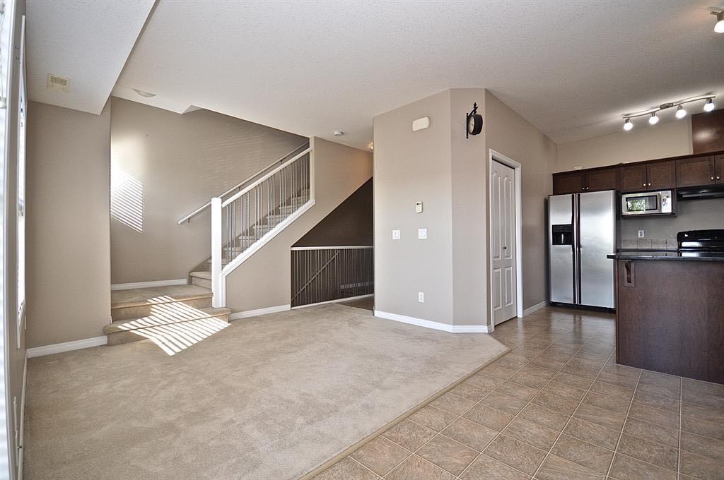 Picture for 10, 298 Somerset Way SE