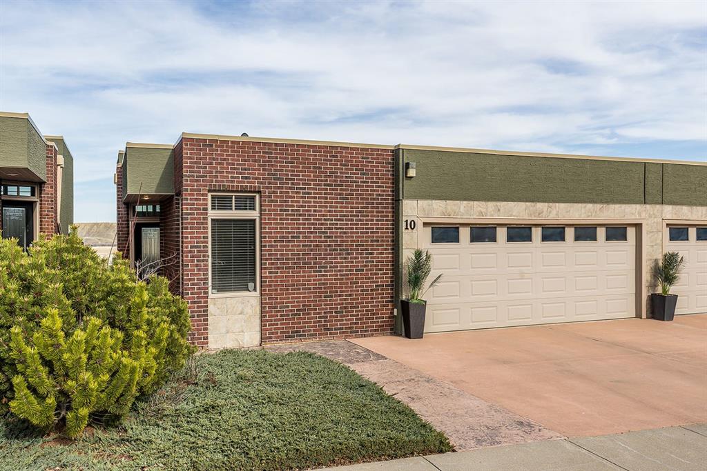 Picture for 10 Palisades Mews NE