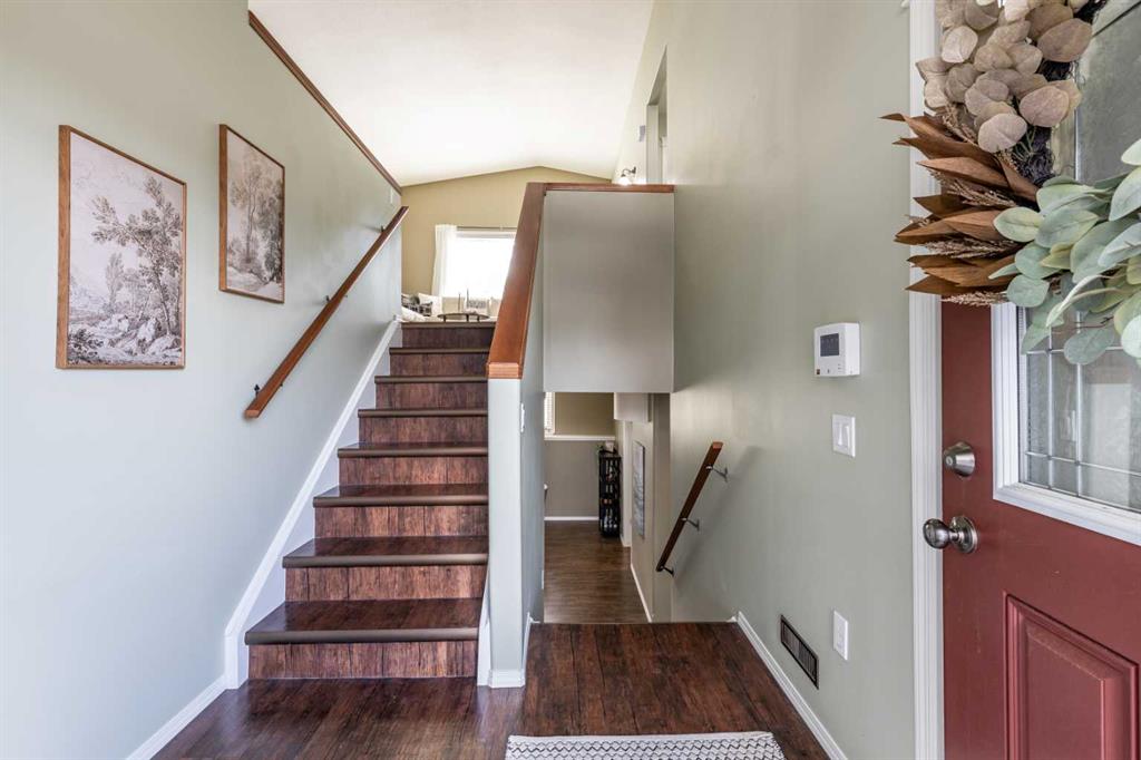 Picture for 39 Greenwood Court SW
