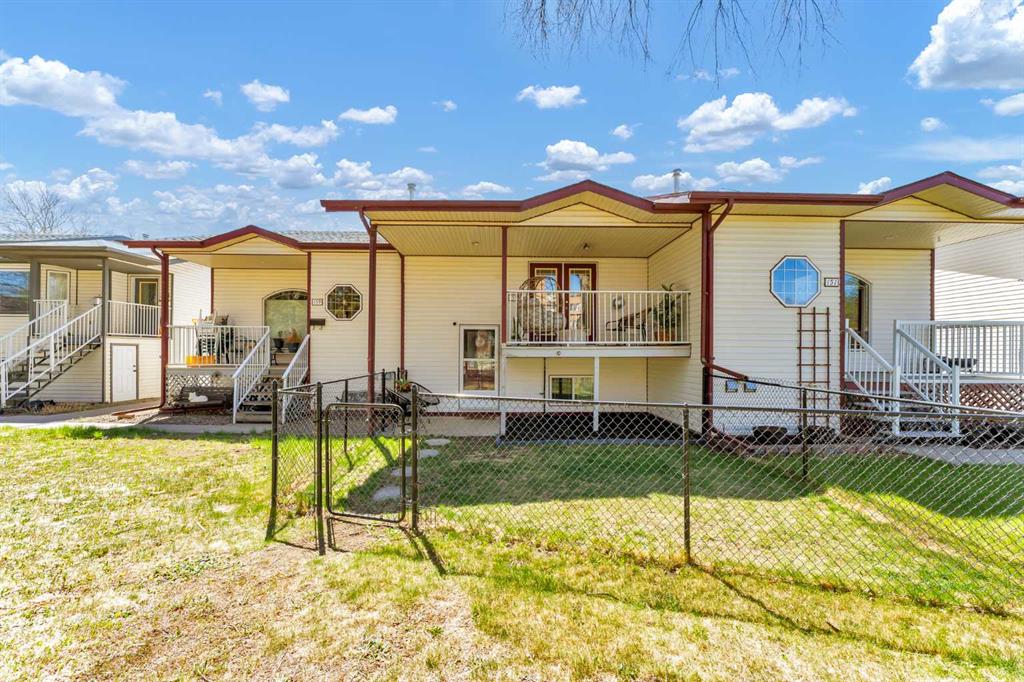 Picture for 155 3 Street NE