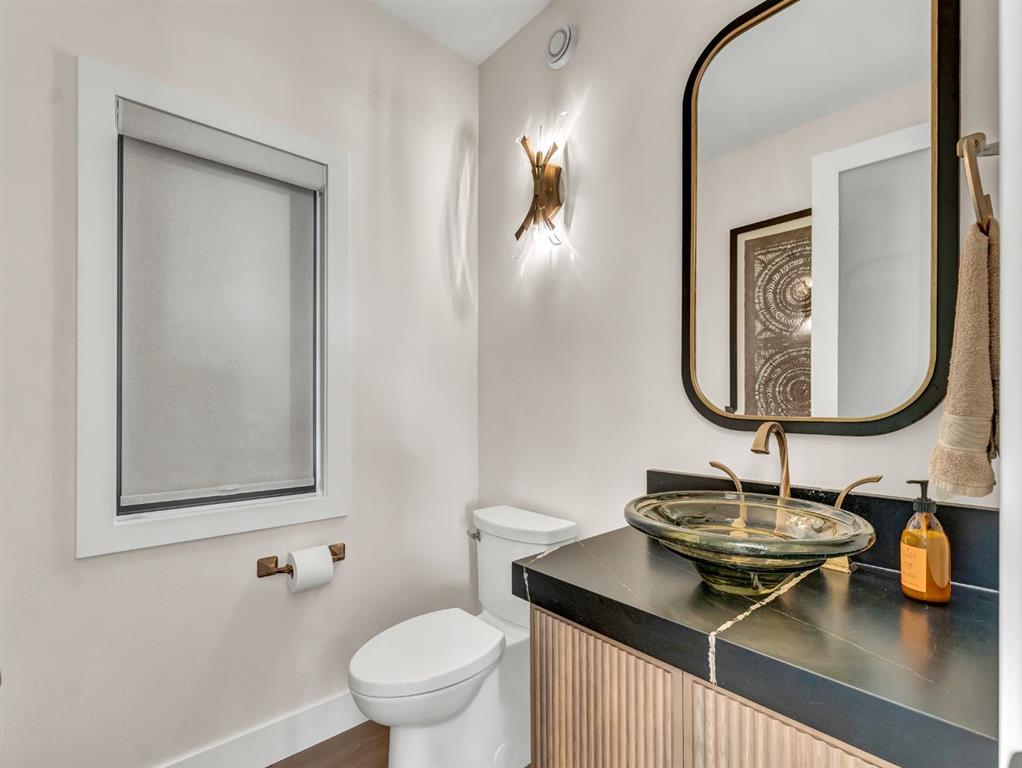 Picture for 51 Coulee Ridge Drive SW https://www.cirrealty.ca/reb/mhreb/9/A2261229_26.jpg
