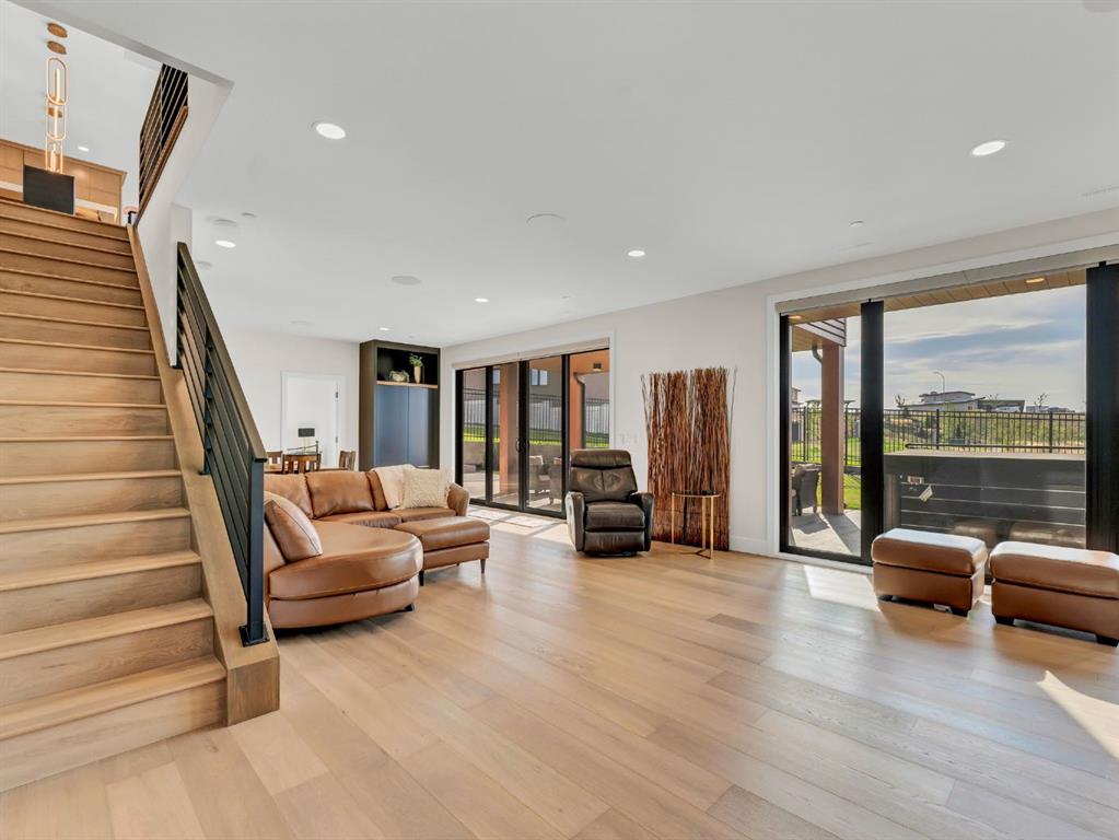 Picture for 51 Coulee Ridge Drive SW https://www.cirrealty.ca/reb/mhreb/9/A2261229_29.jpg