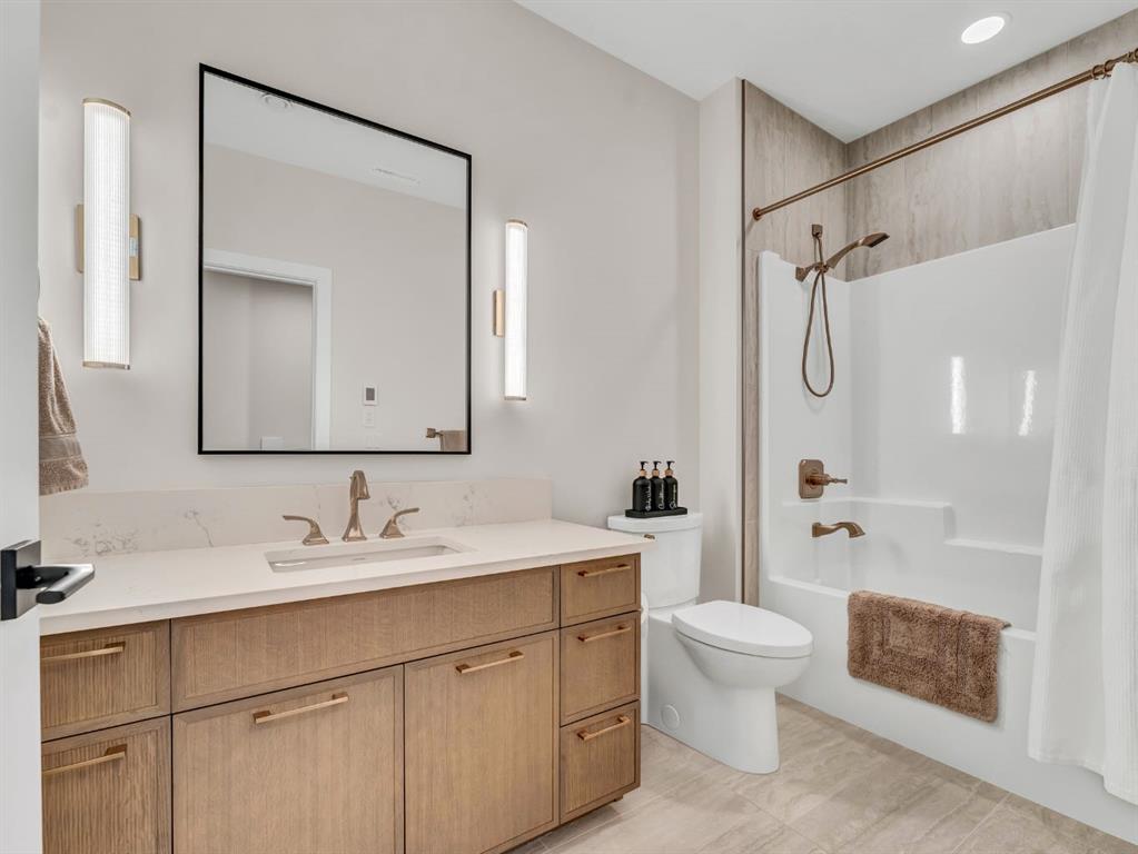 Picture for 51 Coulee Ridge Drive SW https://www.cirrealty.ca/reb/mhreb/9/A2261229_39.jpg