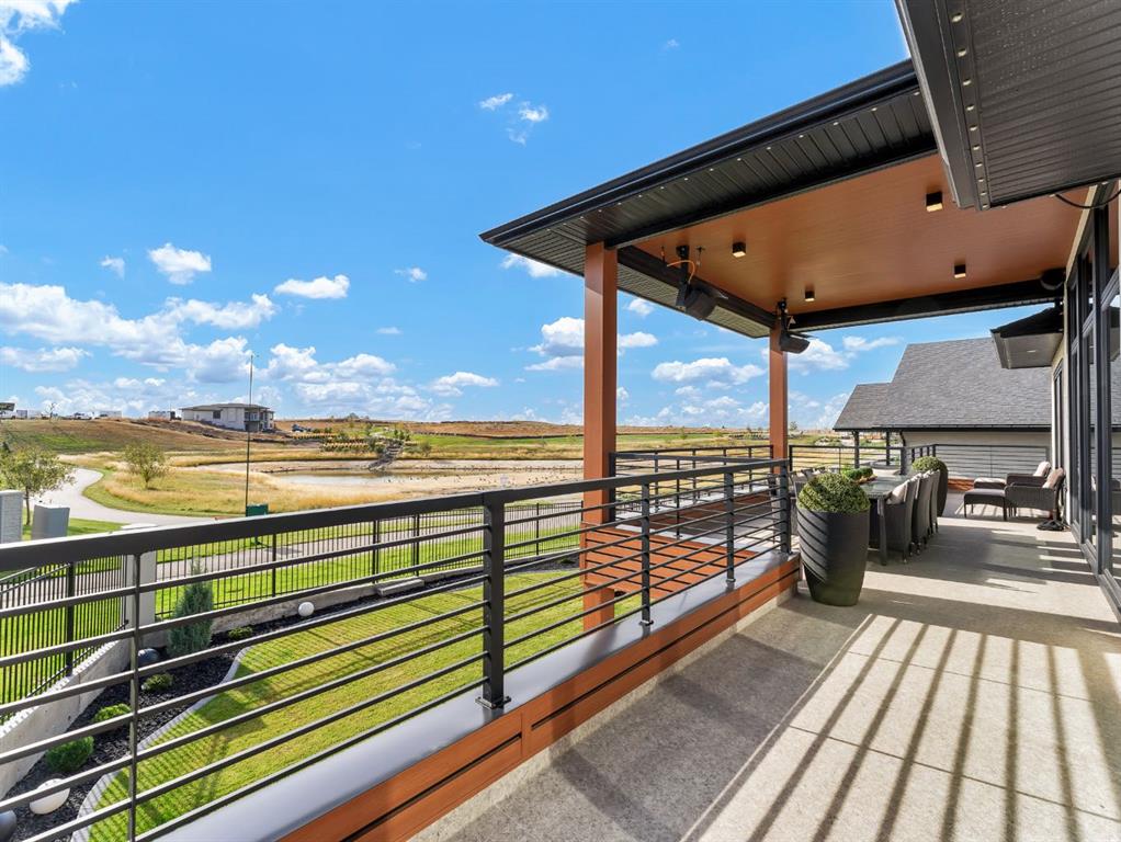 Picture for 51 Coulee Ridge Drive SW https://www.cirrealty.ca/reb/mhreb/9/A2261229_41.jpg