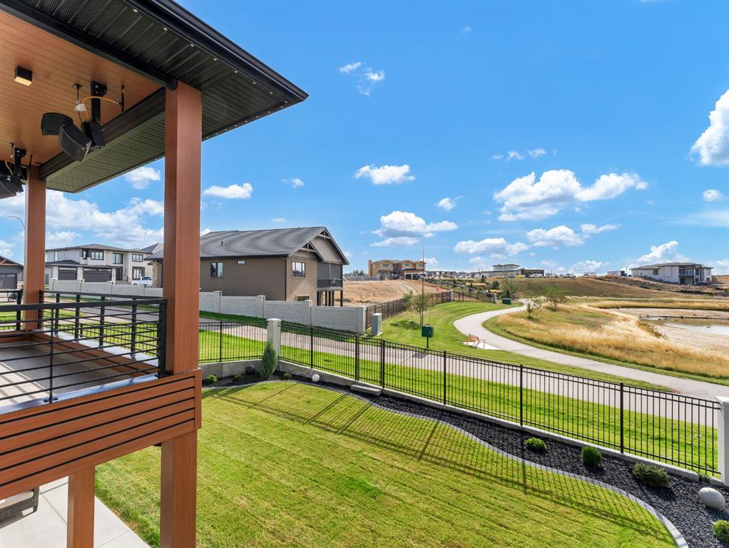 Picture for 51 Coulee Ridge Drive SW https://www.cirrealty.ca/reb/mhreb/9/A2261229_46.jpg