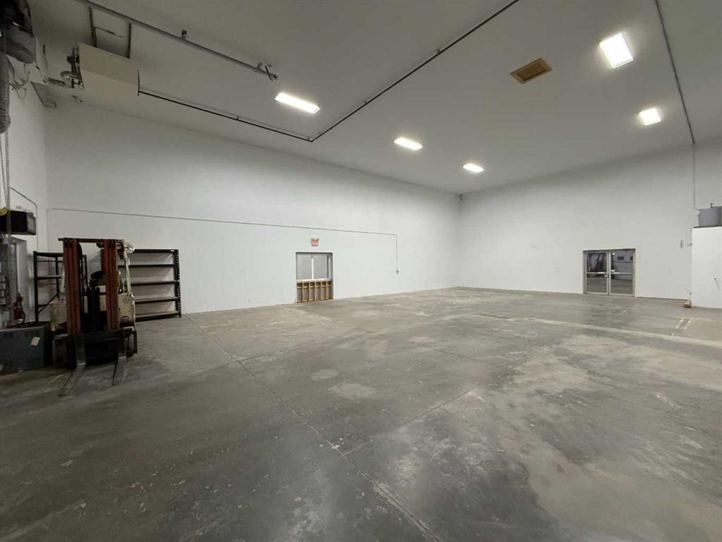 Picture for 3036 36 Street N