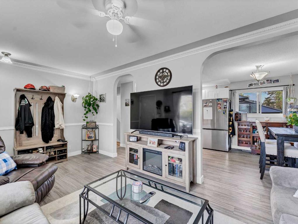 Picture for 805 1 Street SE https://www.cirrealty.ca/reb/mhreb/9/A2266629_10.jpg