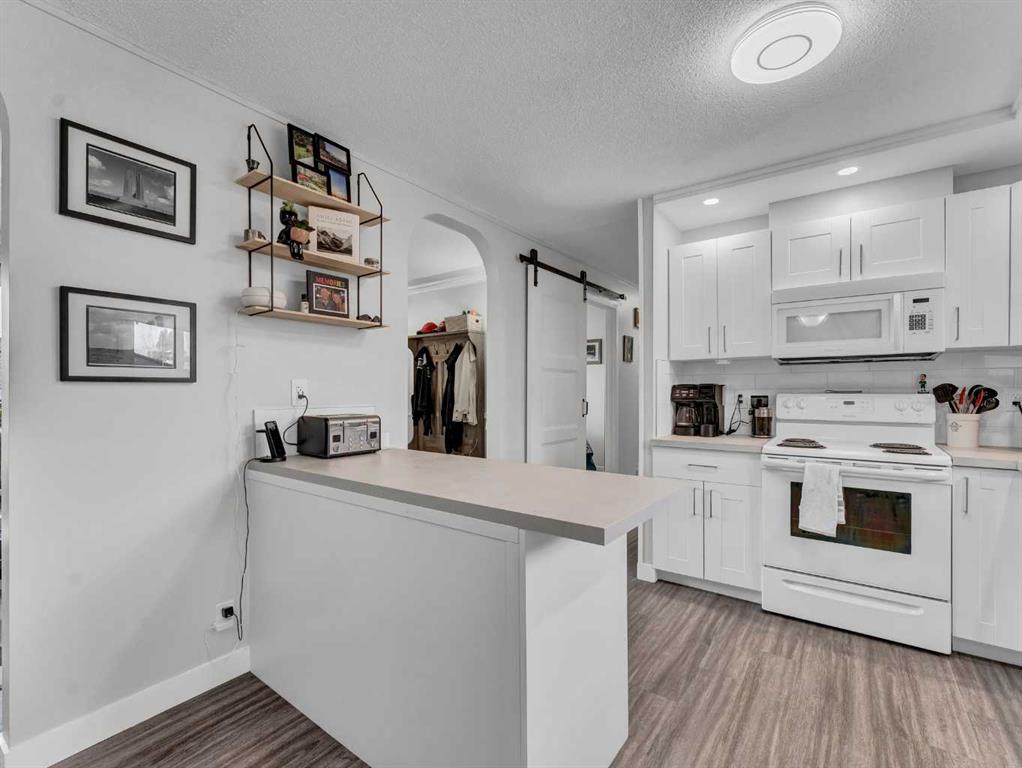 Picture for 805 1 Street SE https://www.cirrealty.ca/reb/mhreb/9/A2266629_13.jpg