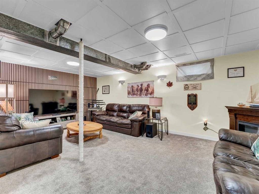 Picture for 805 1 Street SE https://www.cirrealty.ca/reb/mhreb/9/A2266629_23.jpg