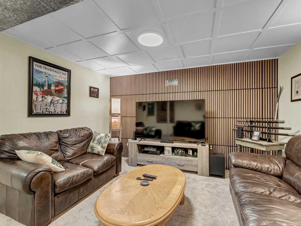 Picture for 805 1 Street SE https://www.cirrealty.ca/reb/mhreb/9/A2266629_25.jpg