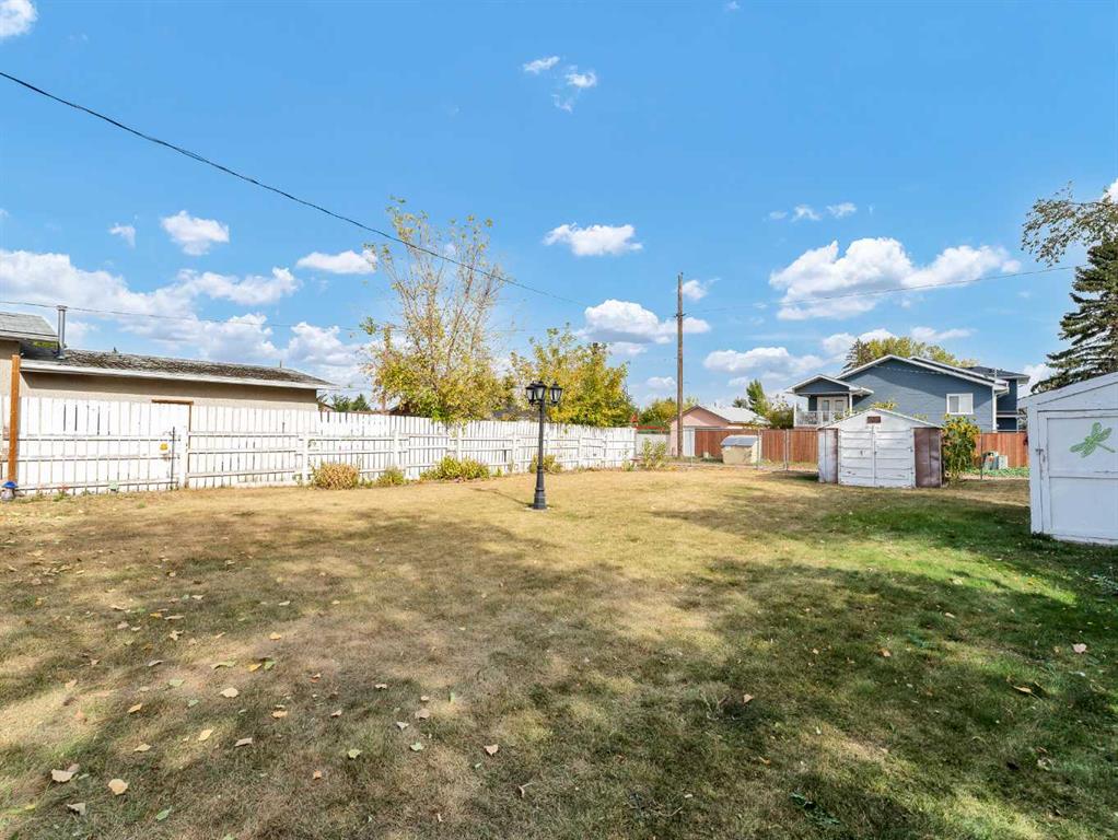Picture for 805 1 Street SE https://www.cirrealty.ca/reb/mhreb/9/A2266629_38.jpg