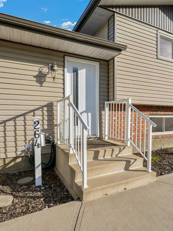 Picture for 264 Shepherd Crescent SE