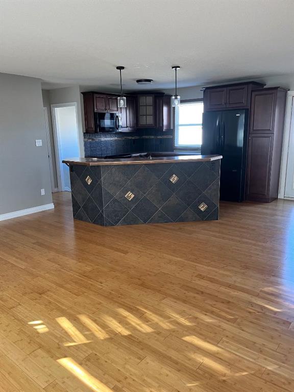 Picture for 12 11 Street NE