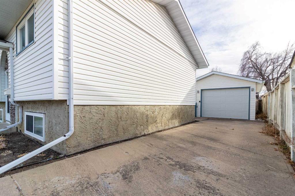 Picture for 225 19 Street NE