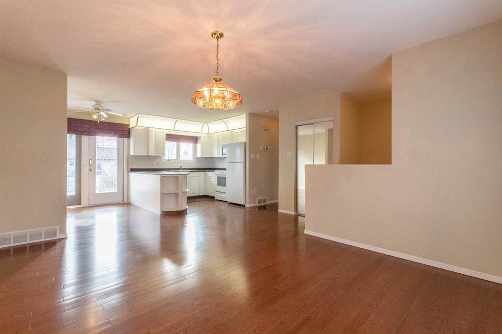 Picture for 225 19 Street NE