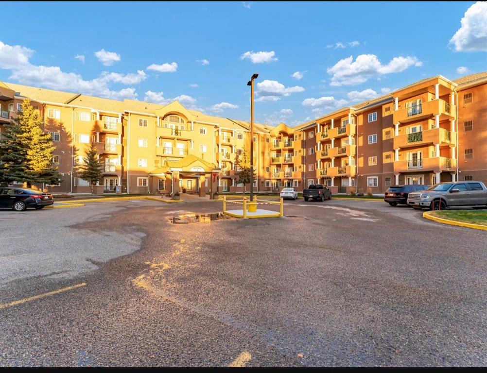 Picture for 431, 278 Park Meadows Drive SE