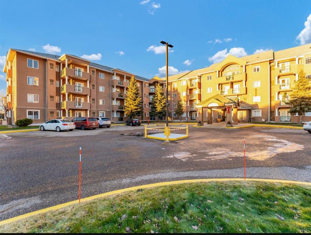 Picture for 431, 278 Park Meadows Drive SE