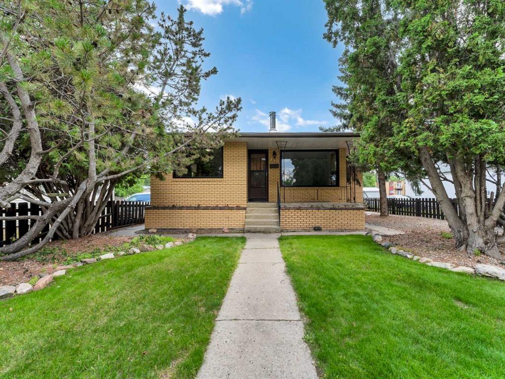 Picture for 913 5 Street SE