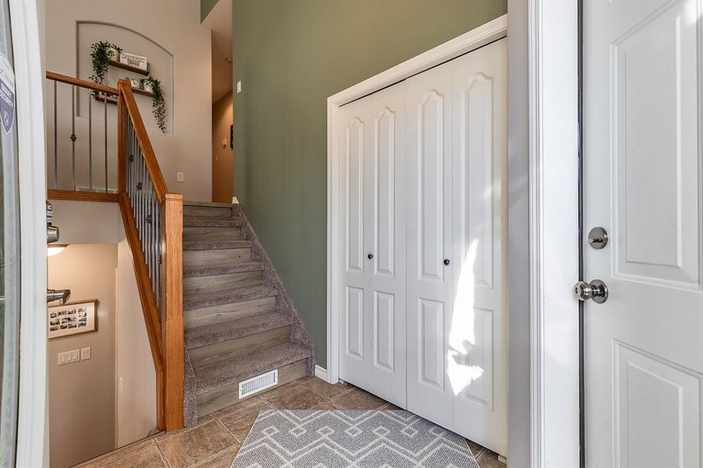 Picture for 72 Hudson Way NE