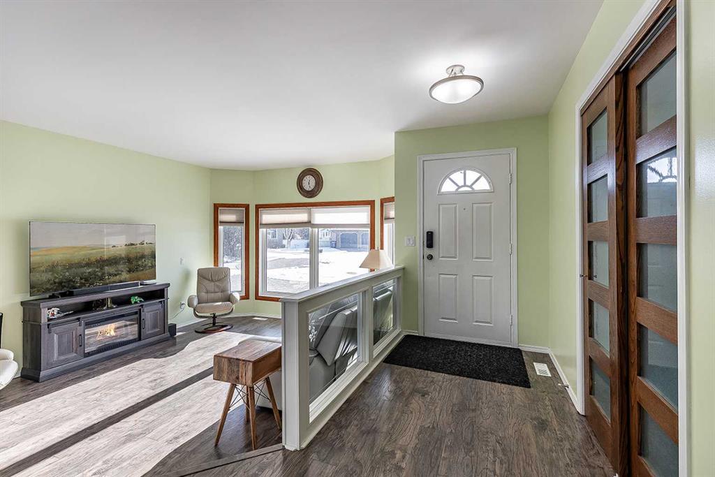 Picture for 38 Cook Court SE