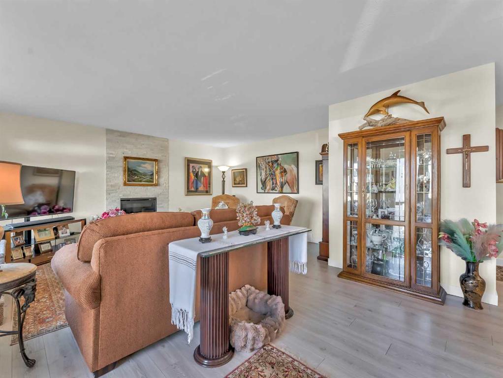 Picture for 3 Redwood Court SE