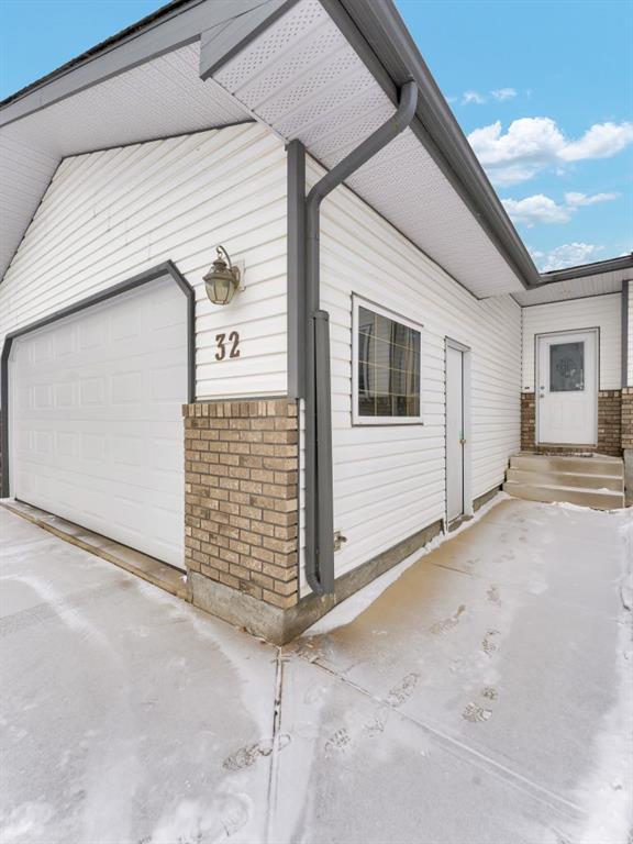 Picture for 32 Sunrise Court SW