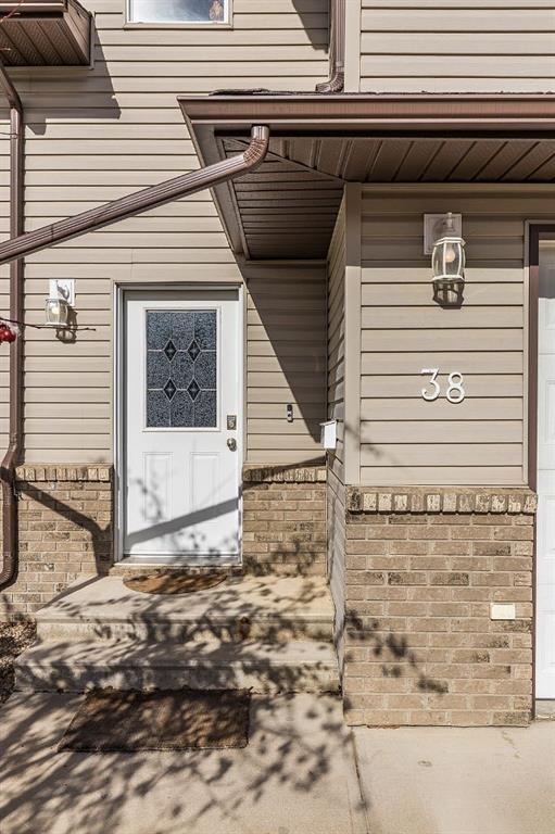 Picture for 38 Brentwood Lane SW