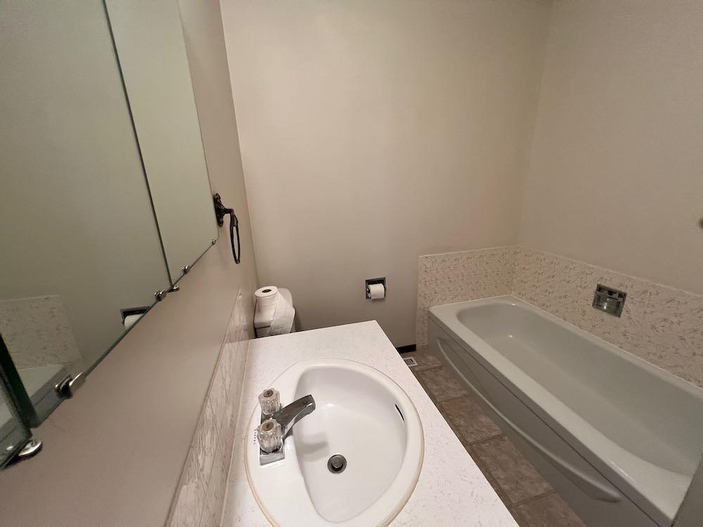 Picture for 62/64 Carswell Road 