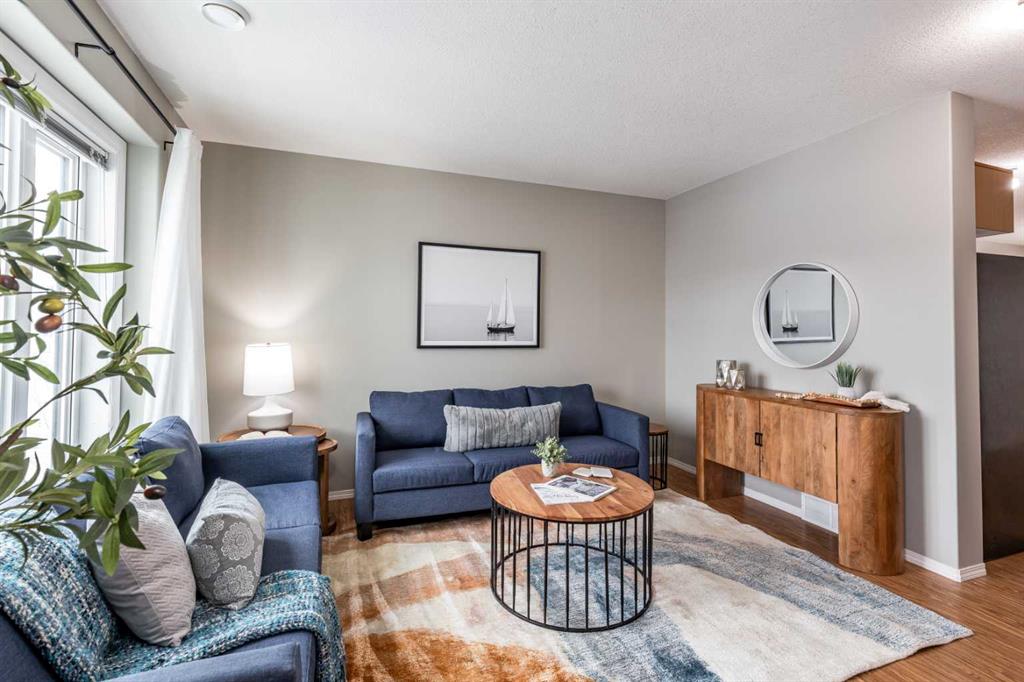 Picture for 389 Northlands Pointe NE