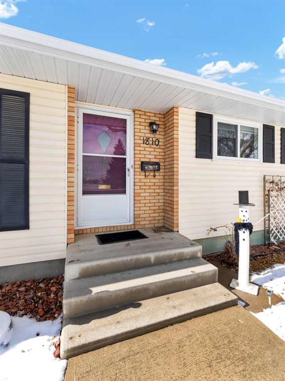 Picture for 1810 21 Avenue SE