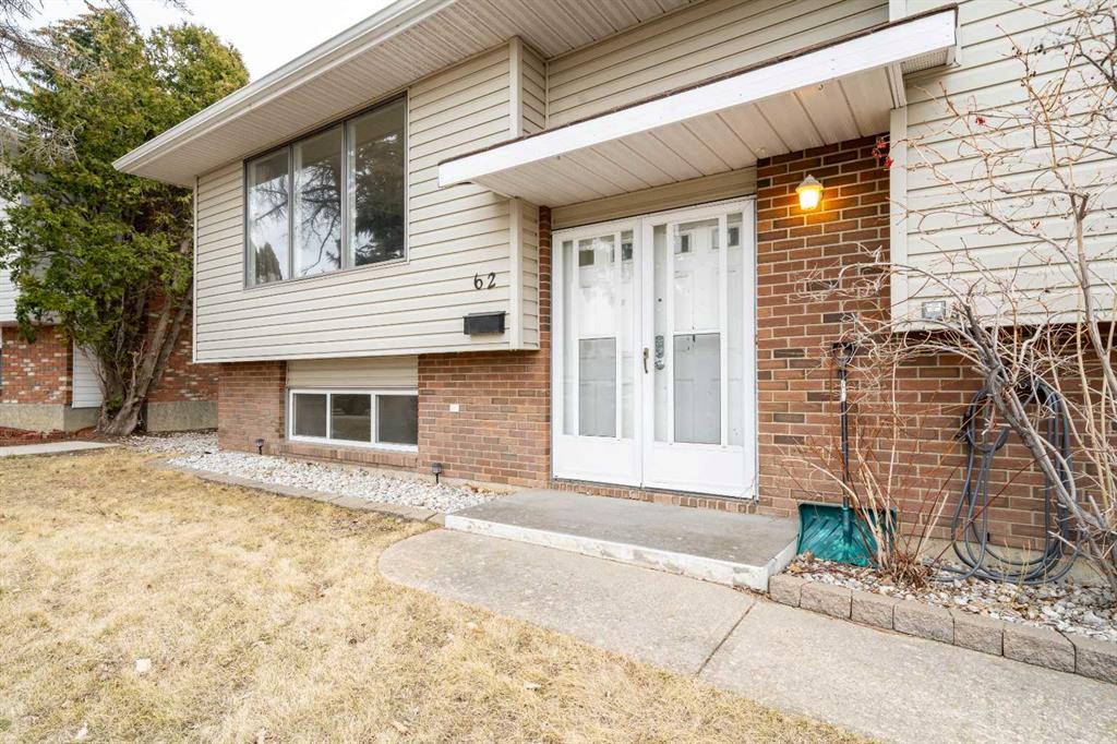 Picture for 62 Rossland Way SE