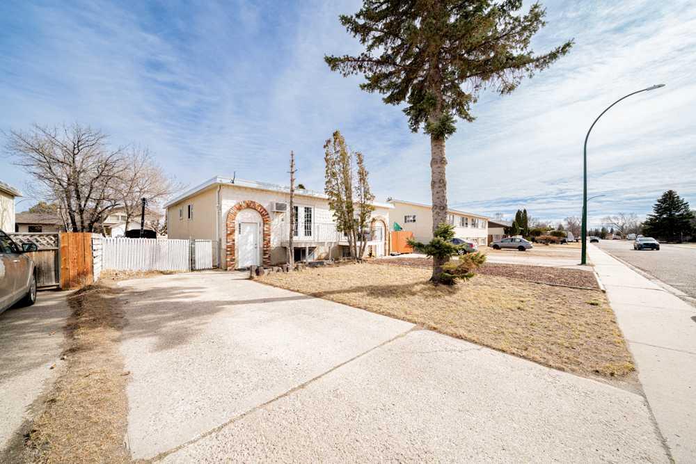 Picture for 1685 4 Avenue NE