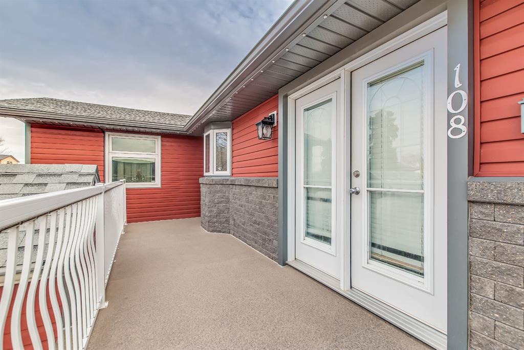 Picture for 108 Cartwright Avenue 