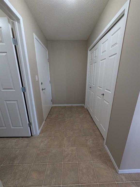 Picture for 418, 1616 Saamis Drive NW