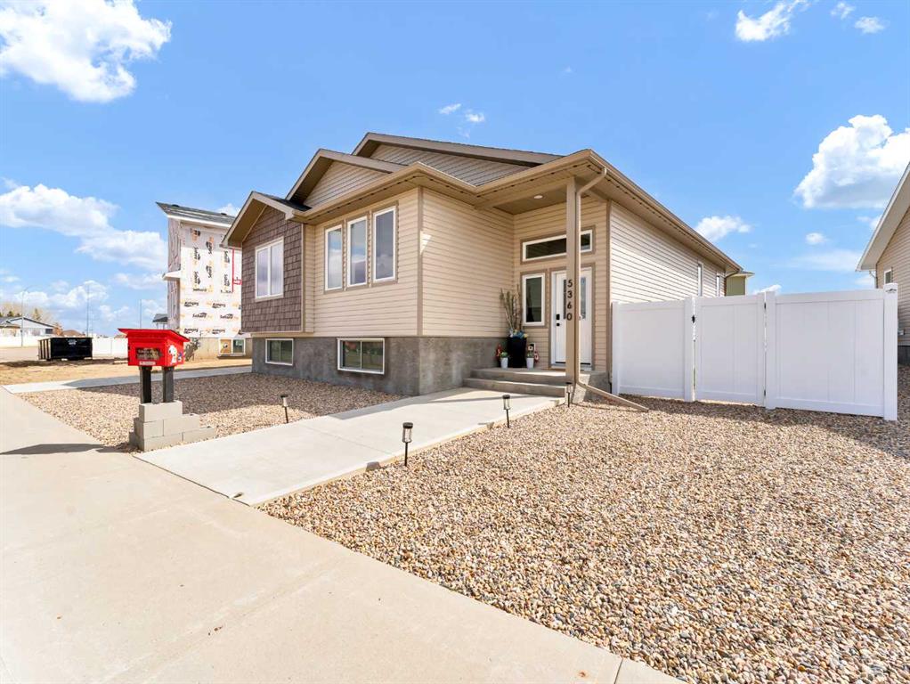 Picture for 5360 Southlands Drive SE