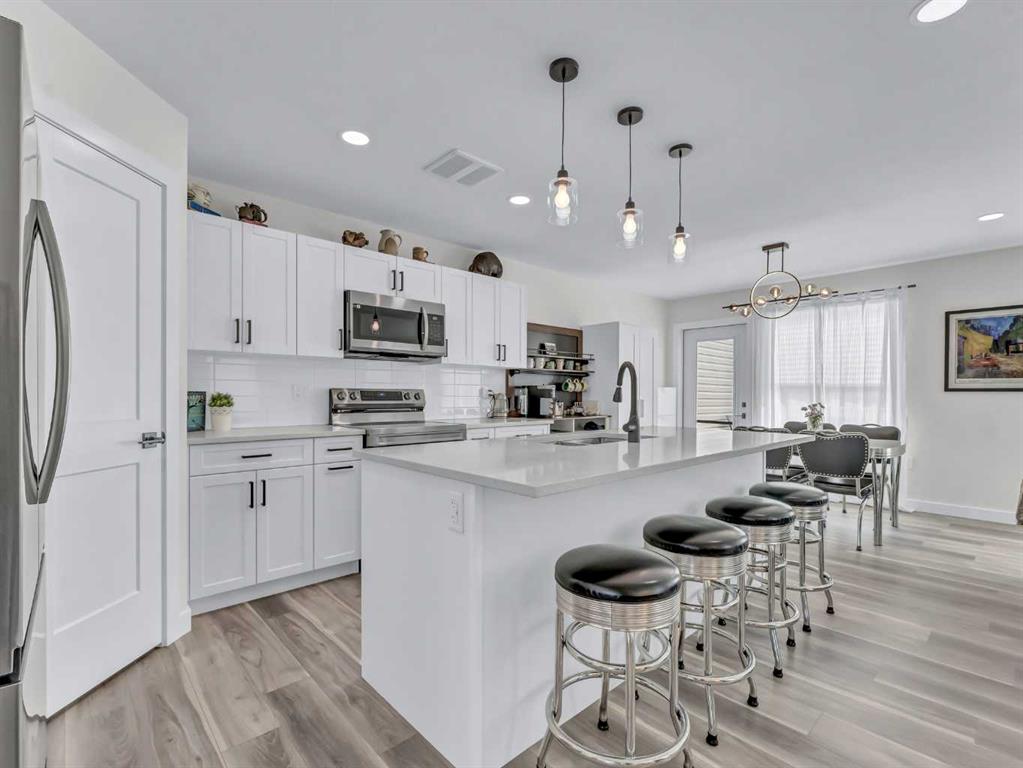 Picture for 5360 Southlands Drive SE