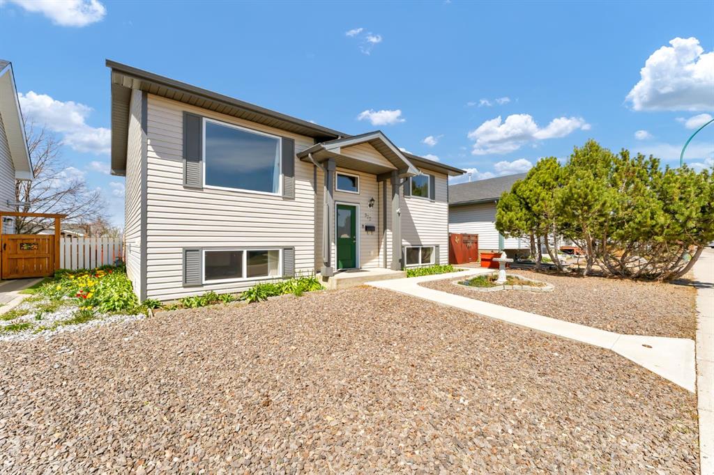 Picture for 970 Kipling Crescent SW