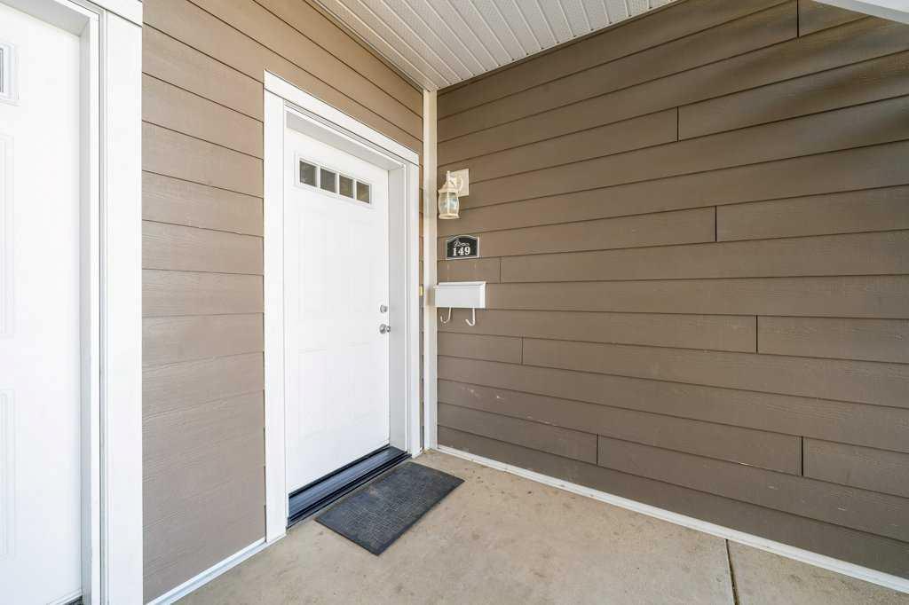 Picture for 149 Southlands Pointe SE