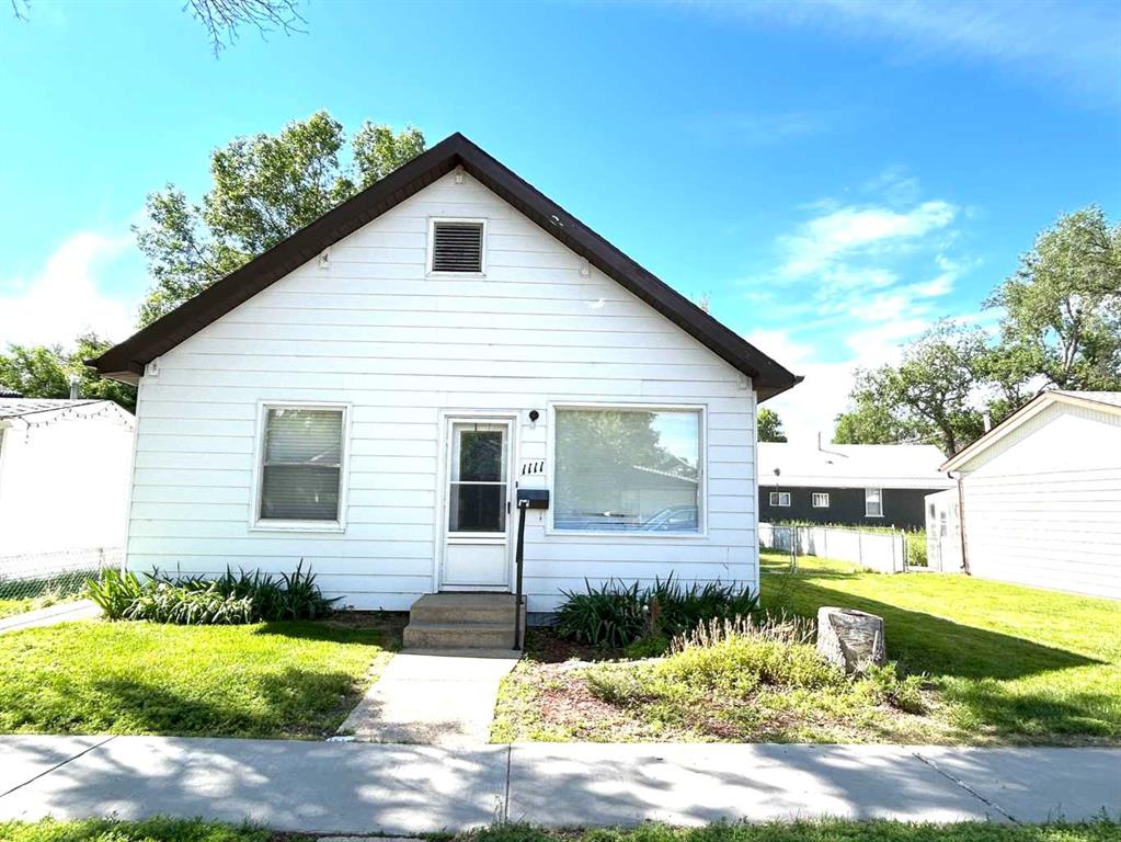 Picture for 1111 Braemar Street SE