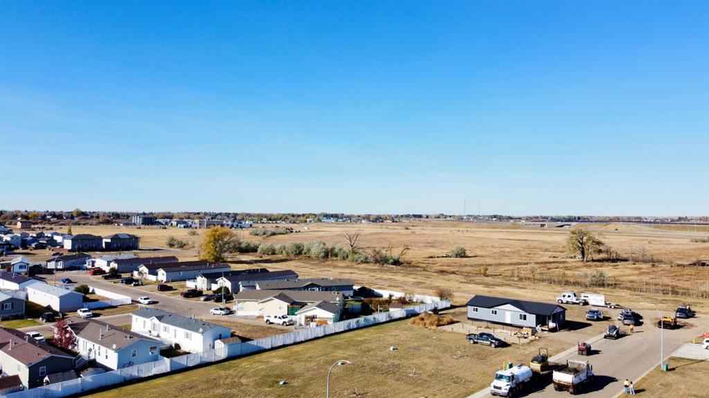 Picture for 323 20 Street E