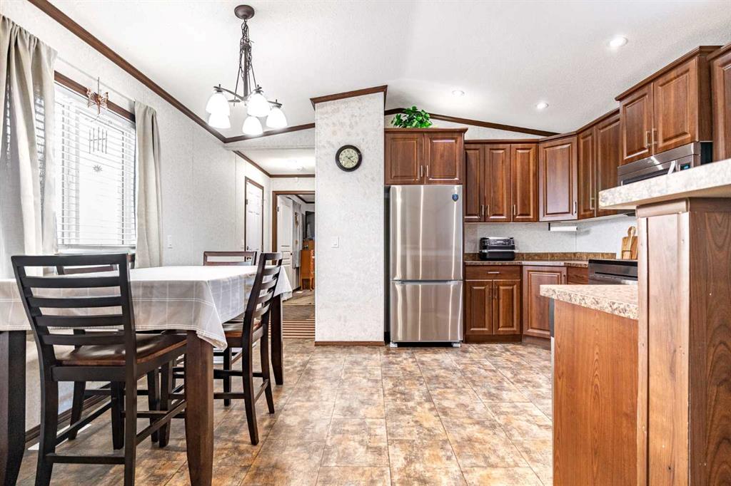 Picture for 37 Maple Drive 