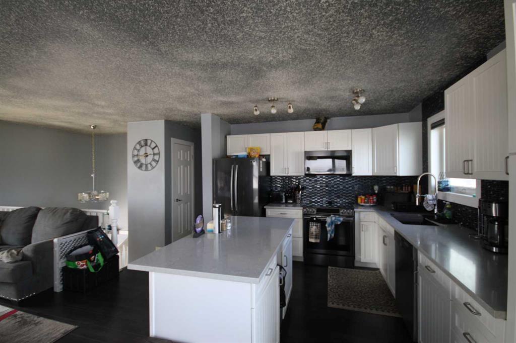 Picture for 209 Strathaven Bay S