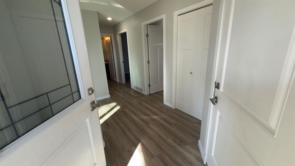 Picture for 501 5 Street W