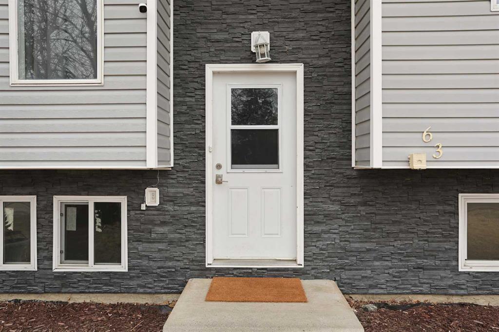 Picture for 63 Ash Street W