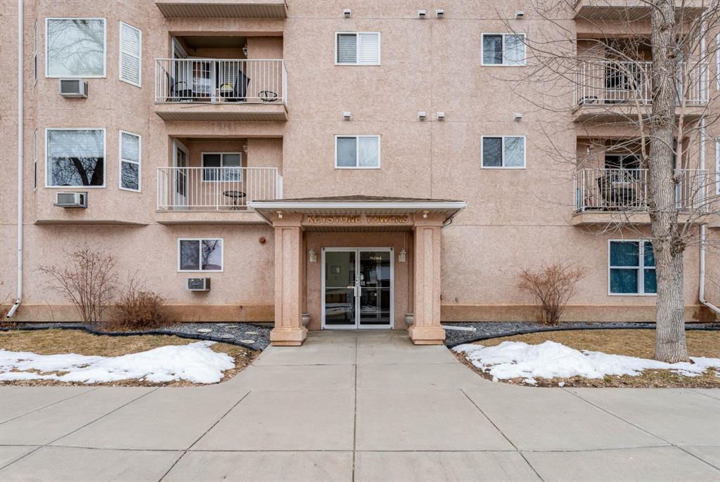 Picture for 108, 190 3 Avenue 