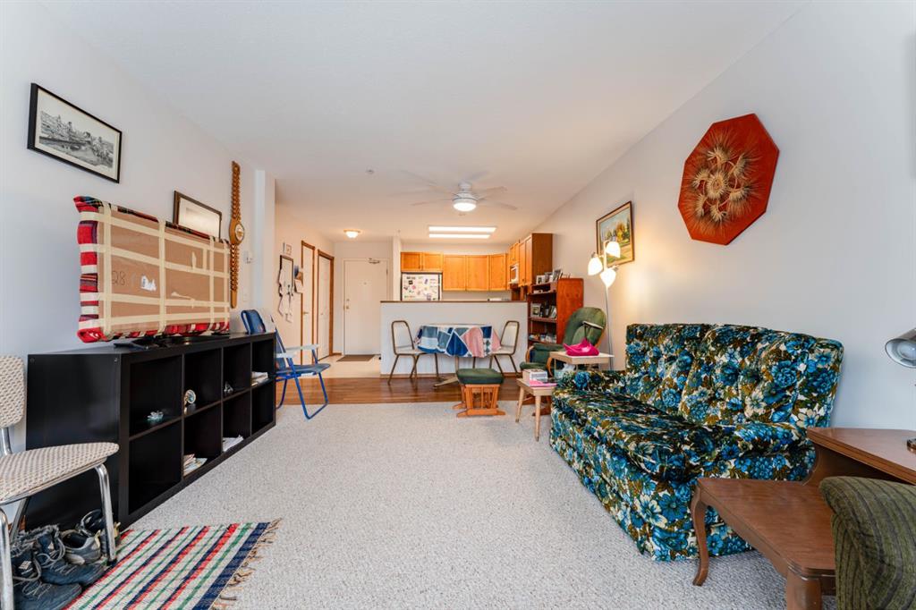 Picture for 108, 190 3 Avenue 