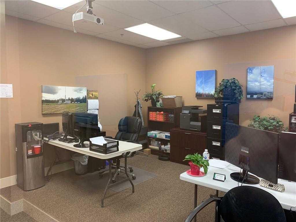 Picture for 505, 2903 Kingsview Boulevard SE