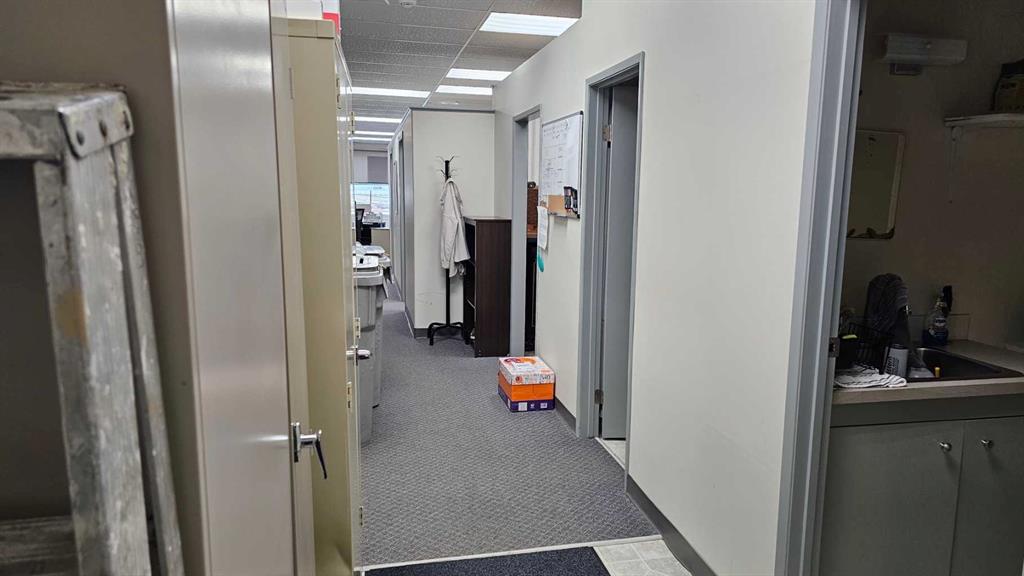 Picture for 5016 Victoria Avenue 