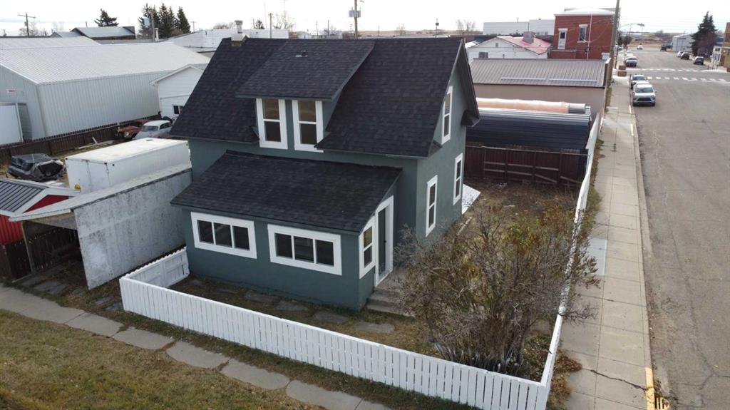 Picture for 306 1 Street W