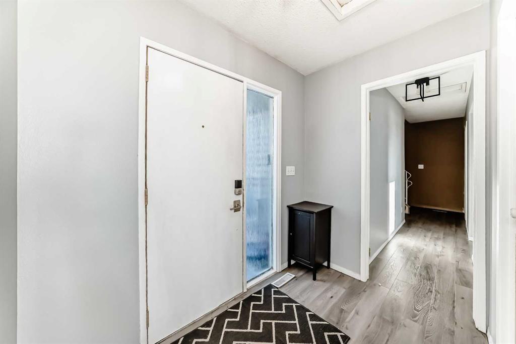 Picture for 20, 123 Queensland Drive SE